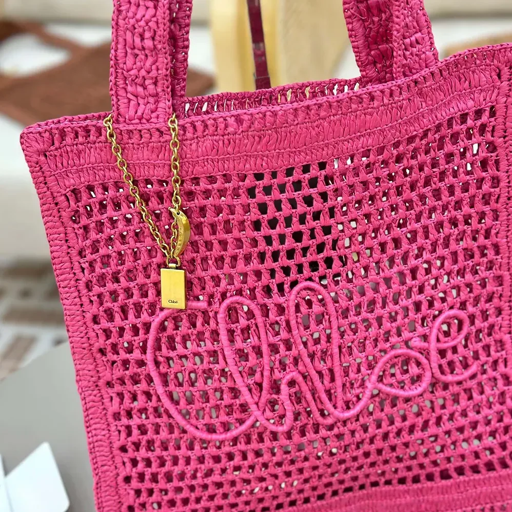Chloe Summer Banana Tote Bag In Raffia for Women in Rose Chloe Summer Banana Tote Bag In Raffia for Women in Rose