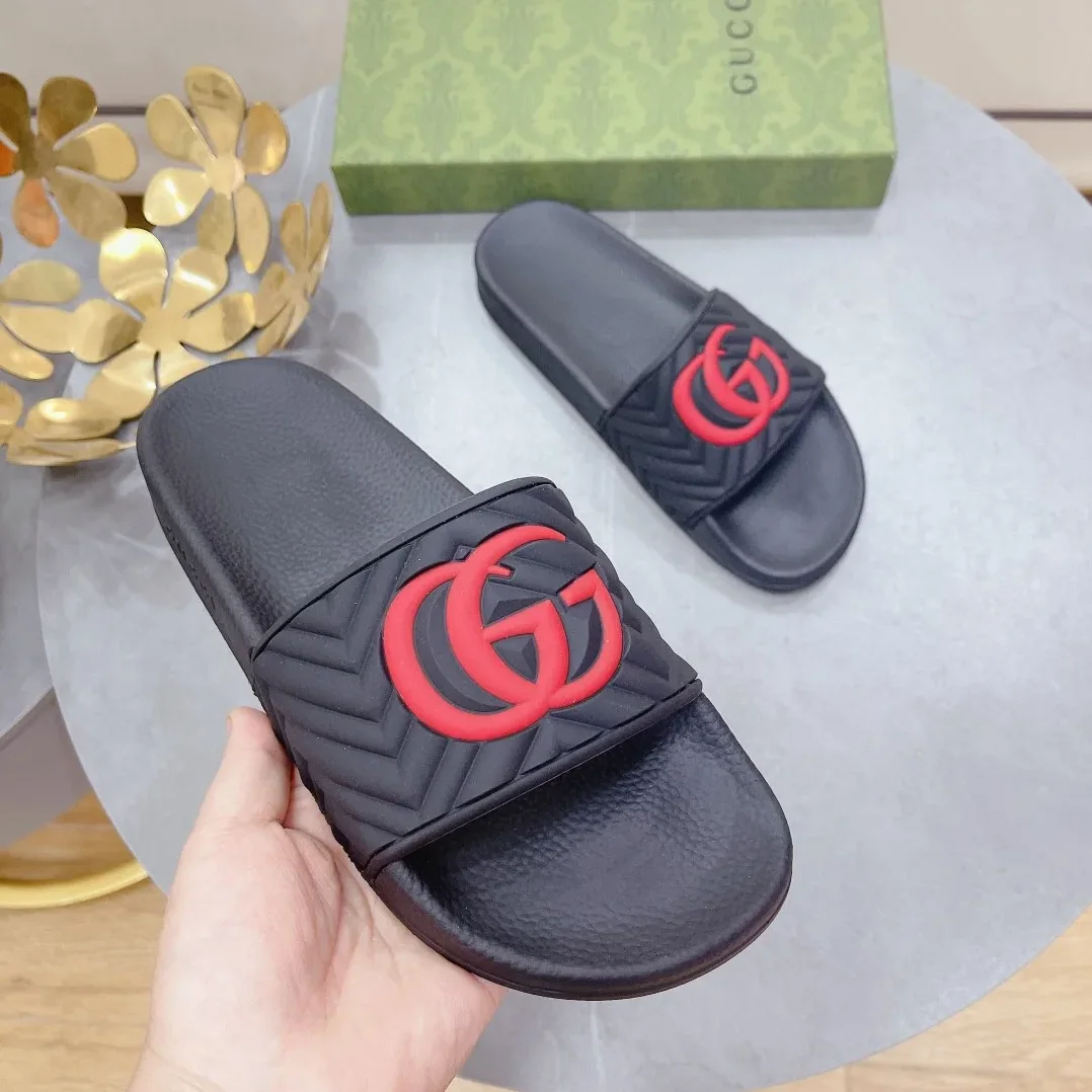Gucci Quilted GG Rubber Slide Black And Red for Women