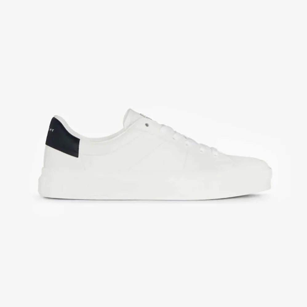 Givenchy Sneakers City Sport in Two Tone Leather for Men in White Givenchy Sneakers City Sport in Two Tone Leather for Men in White