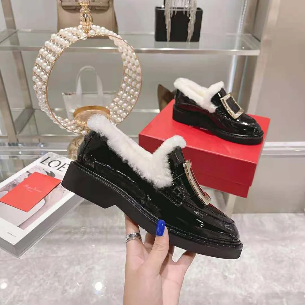 Roger Vivier Viv' Rangers Metal Buckle Fur Loafers in Patent Leather for Women Roger Vivier Viv' Rangers Metal Buckle Fur Loafers in Patent Leather for Women