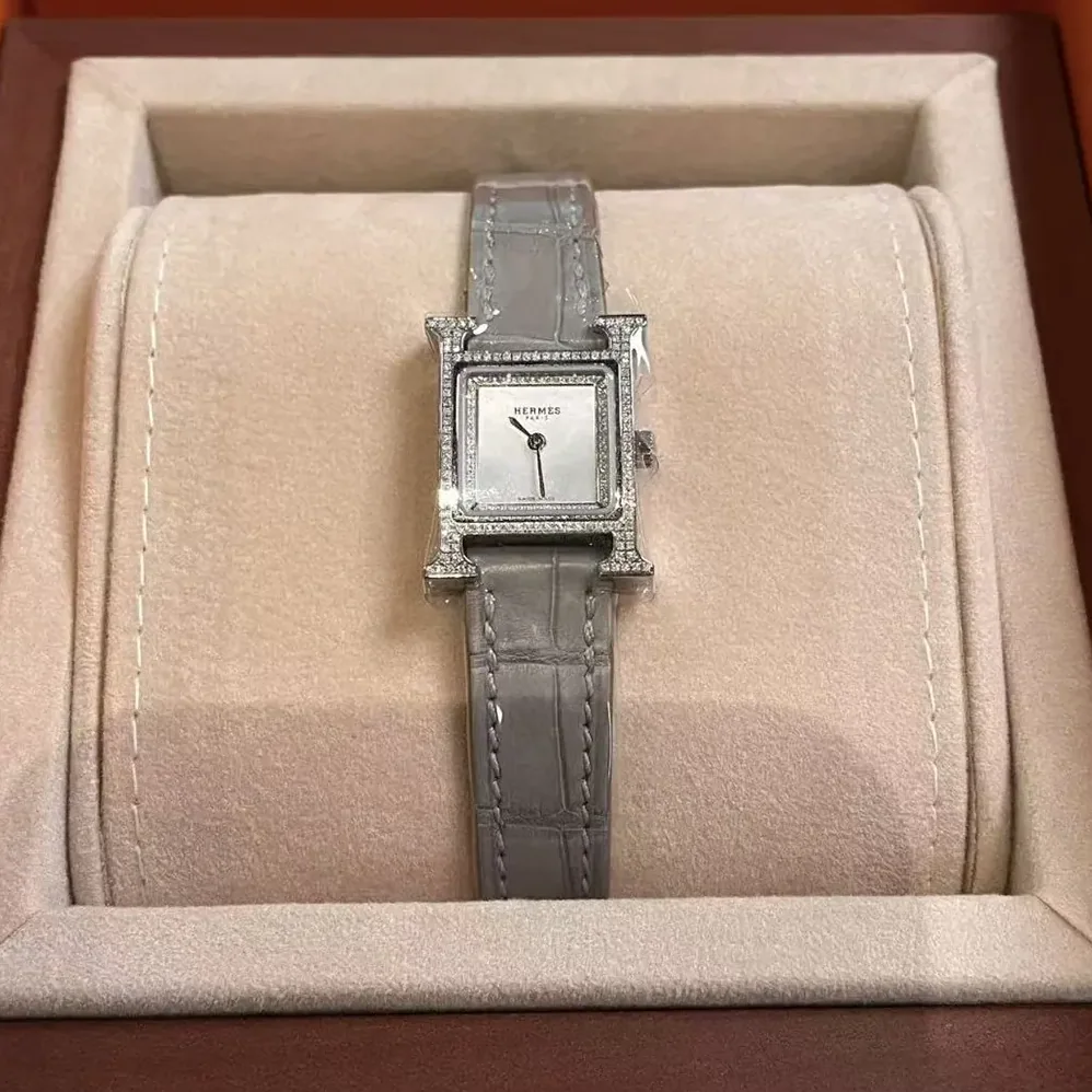 Hermes Heure H Watch Mini Model 21 mm for Women in Silver