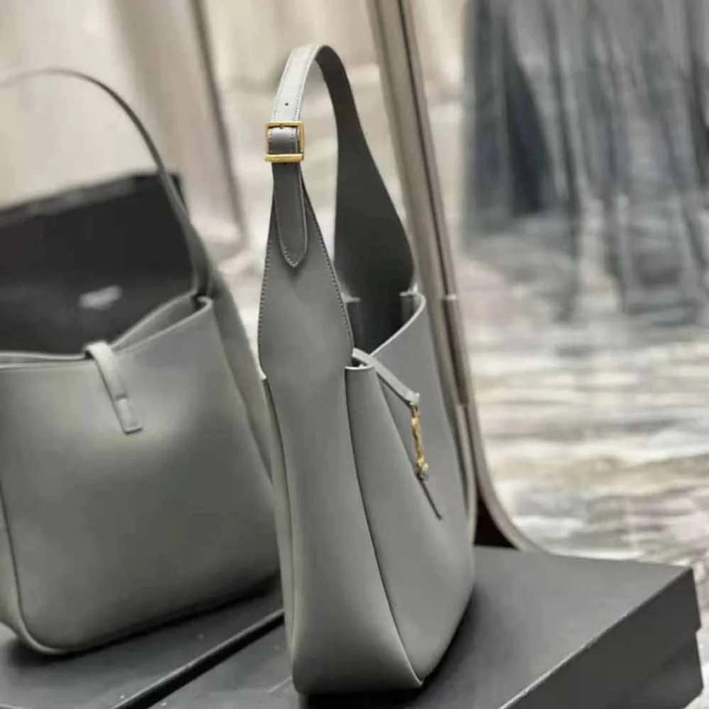 Saint Laurent YSL Le 5 à 7 Soft Small Hobo Bag in Smooth Leather for Women in Gray