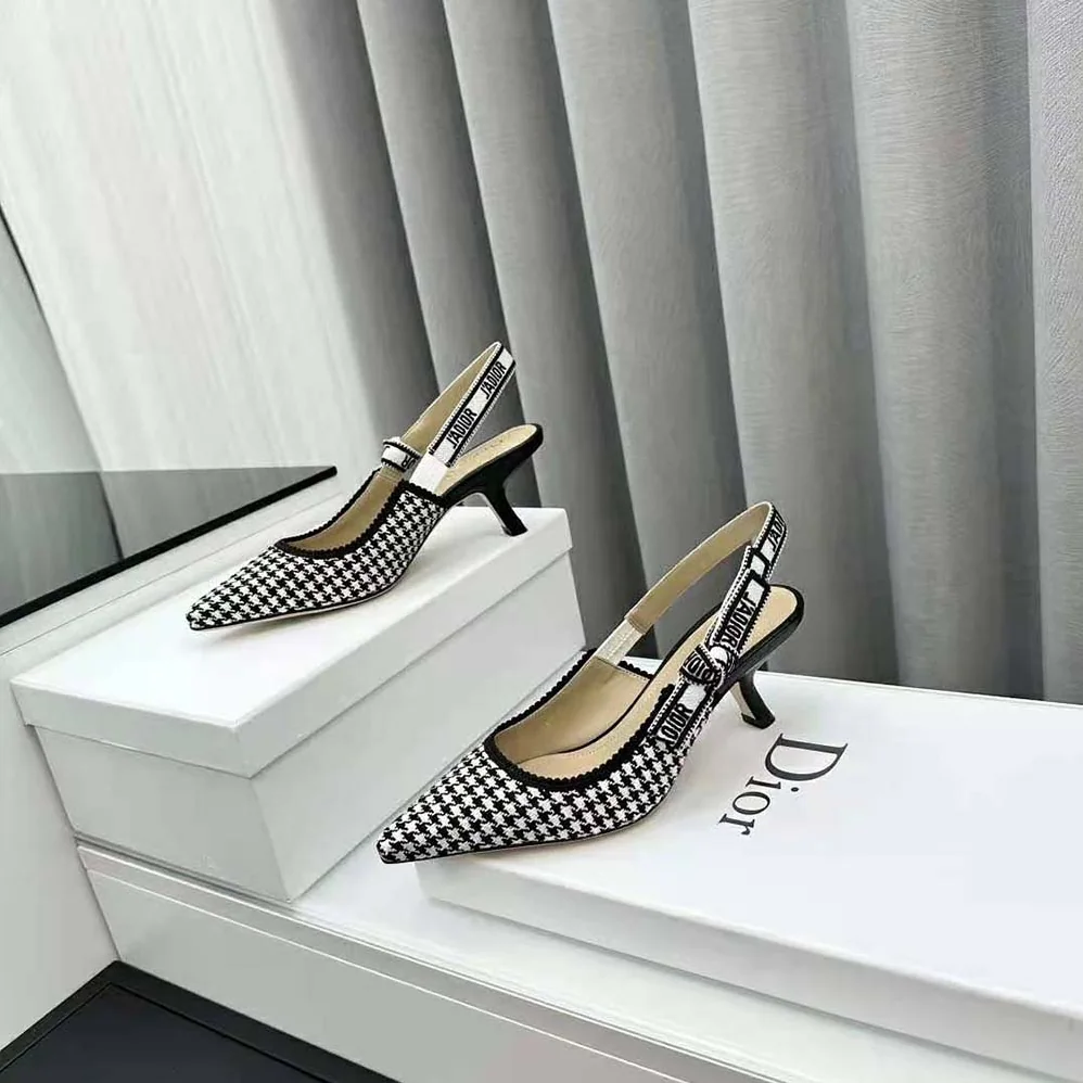 Dior J'Adior Slingback Pump Black and White Micro for Women in Houndstooth Embroidered Cotton Dior J'Adior Slingback Pump Black and White Micro for Women in Houndstooth Embroidered Cotton