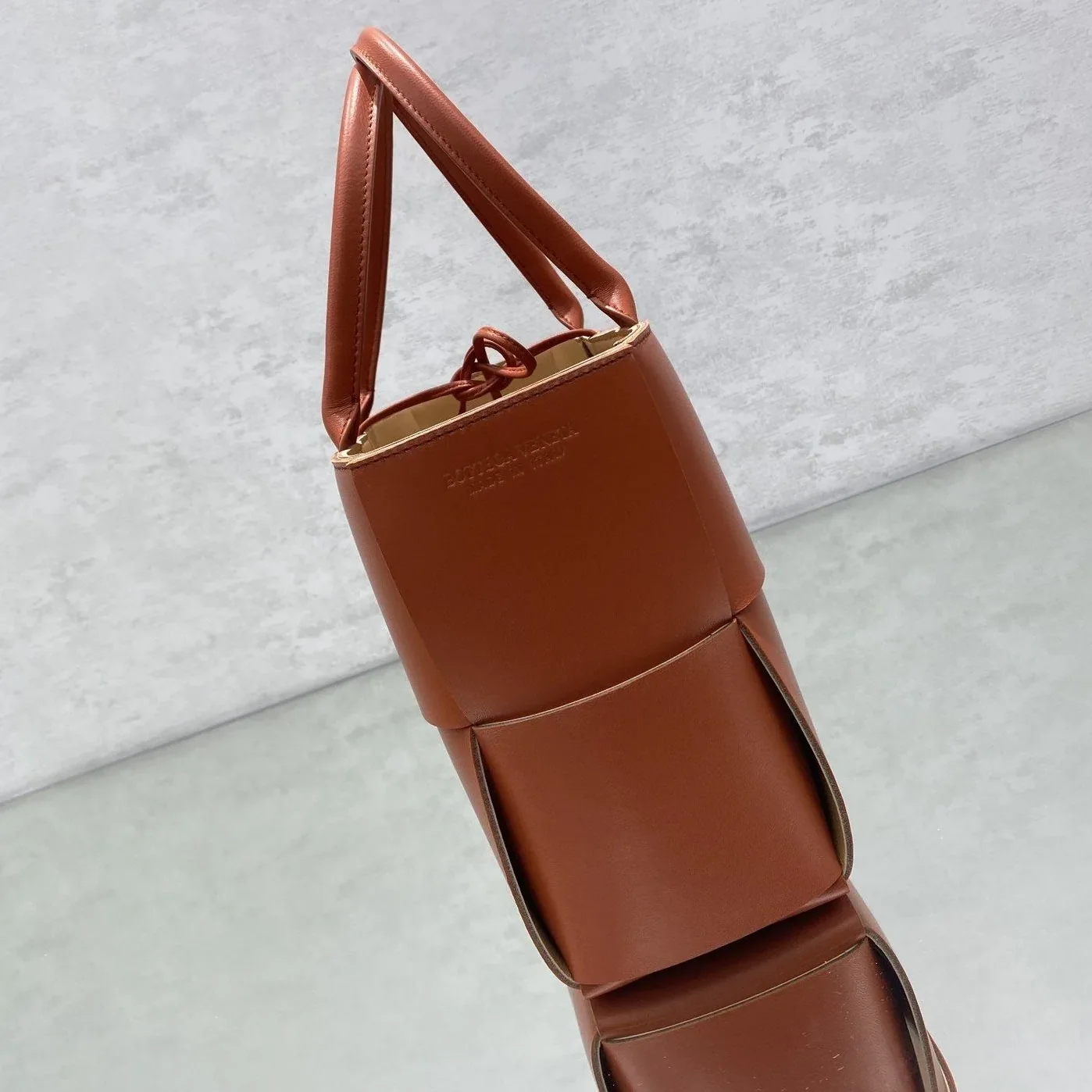 Bottega Veneta Small Arco Tote Bag Orange Bottega Veneta Small Arco Tote Bag Orange