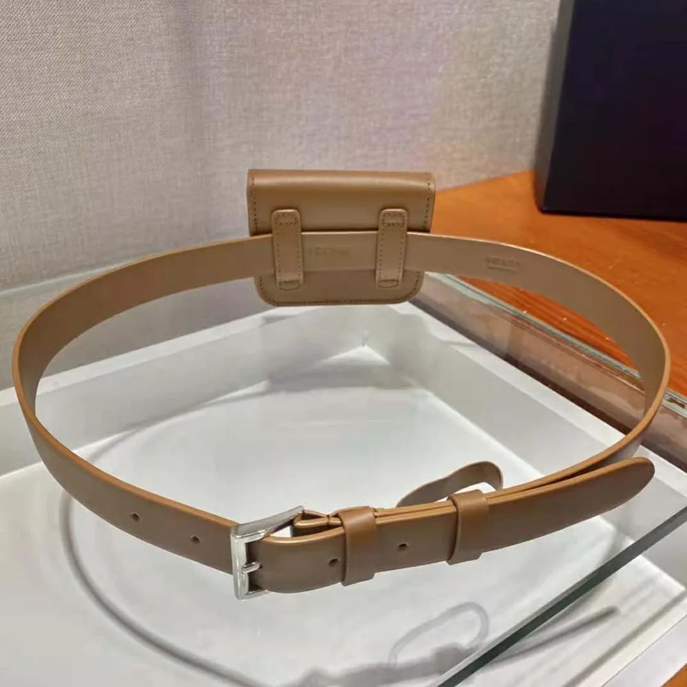 Prada Leather Belt With a Hybrid Multifunctional Design for Women in Brown Prada Leather Belt With a Hybrid Multifunctional Design for Women in Brown