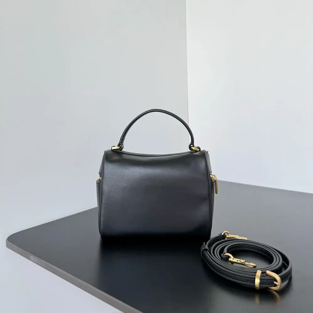Balenciaga Rodeo Vanity In Black Smooth Calfskin for Women Balenciaga Rodeo Vanity In Black Smooth Calfskin for Women