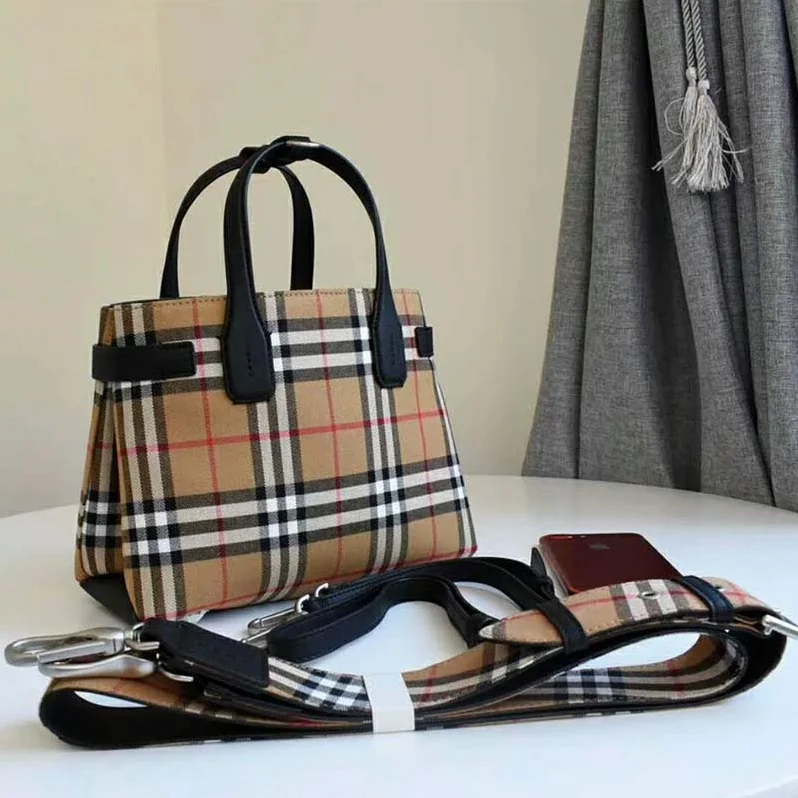 Burberry The Baby Banner in Vintage Check Leather for Women in Brown
