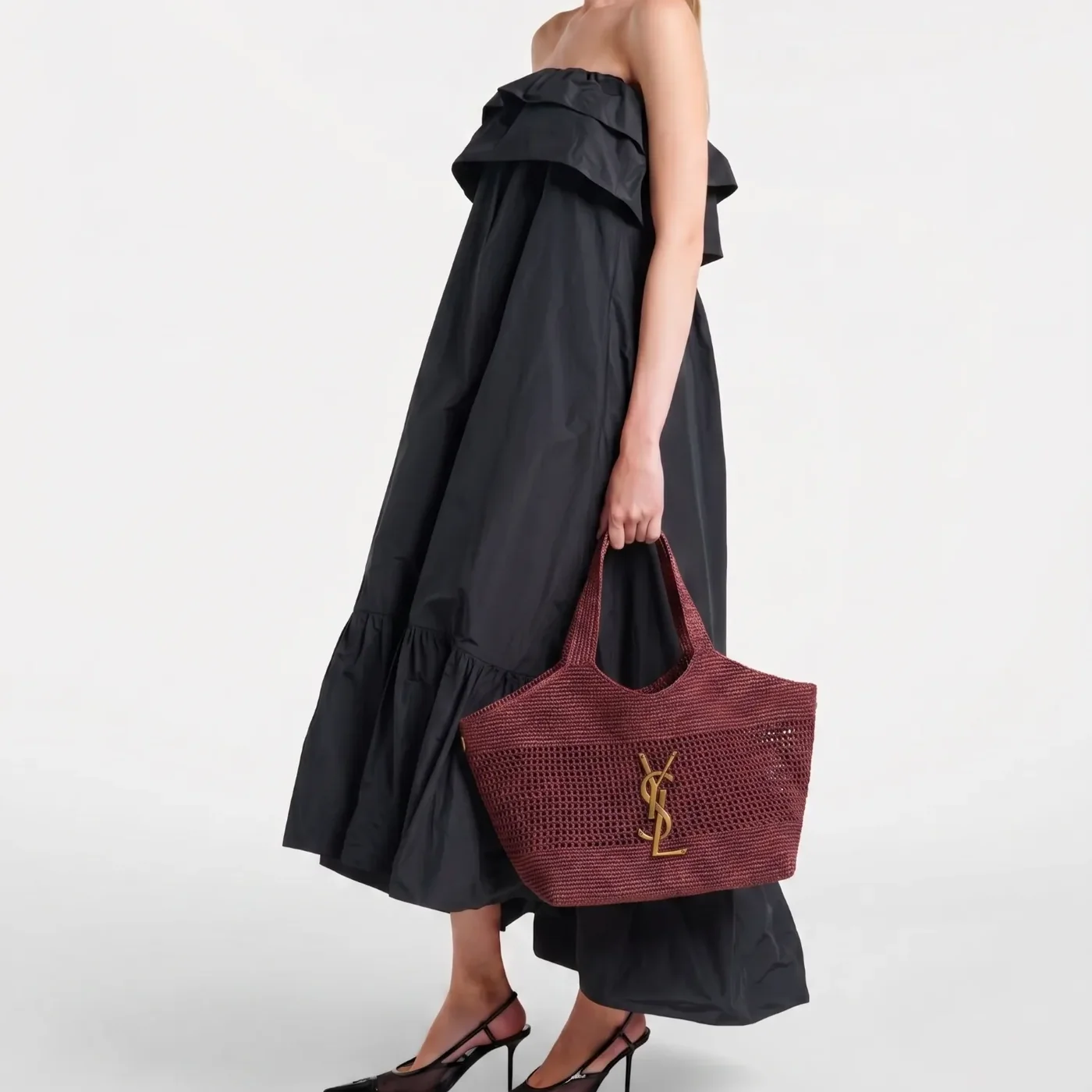Saint Laurent Icare Medium Tote Bag / Rouge Cabernet Raffia Bronze Hardware Saint Laurent Icare Medium Tote Bag / Rouge Cabernet Raffia Bronze Hardware