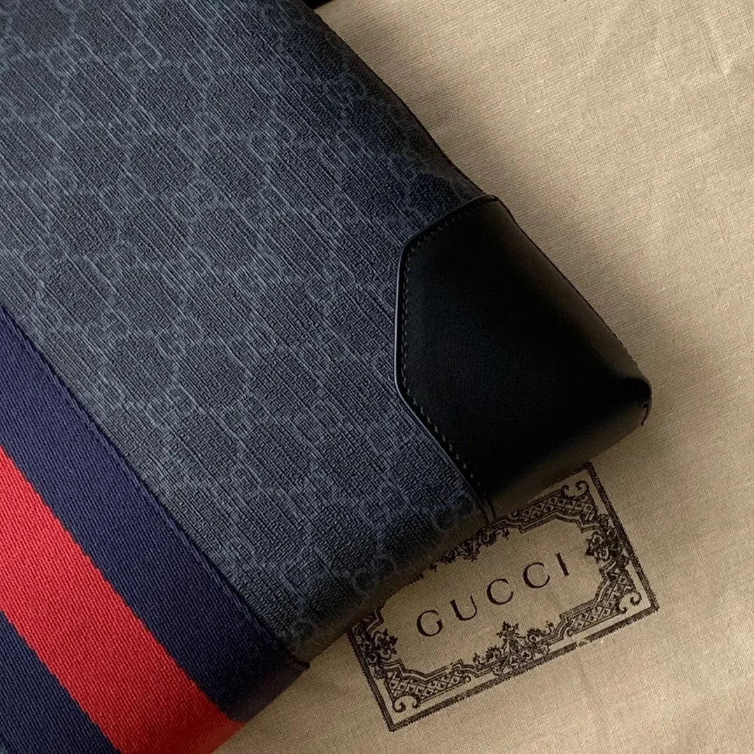 Gucci Black Messenger Black/Grey GG Supreme Canvas Blue And Red Web /