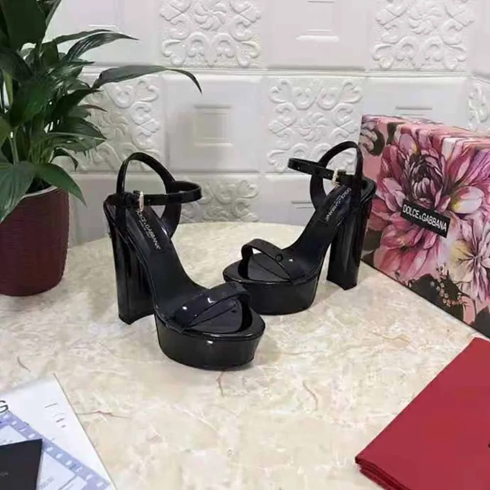 Dolce Gabbana D&G Polished Calfskin Platform Sandals for Women in Black Dolce Gabbana D&G Polished Calfskin Platform Sandals for Women in Black
