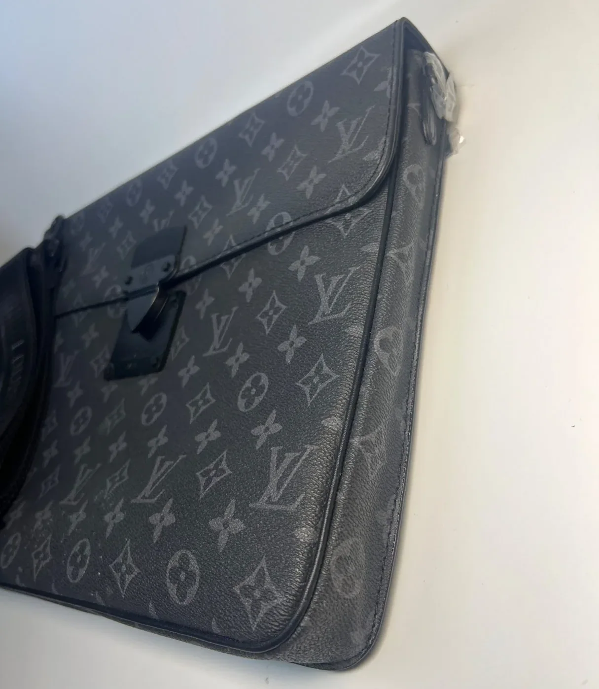Louis Vuitton S-Lock Briefcase Monogram Eclipse Black Louis Vuitton S-Lock Briefcase Monogram Eclipse Black