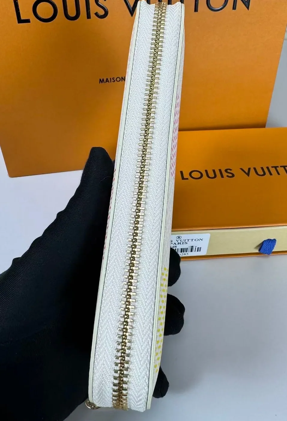 Louis Vuitton Zippy Wallet White / Louis Vuitton Zippy Wallet White /