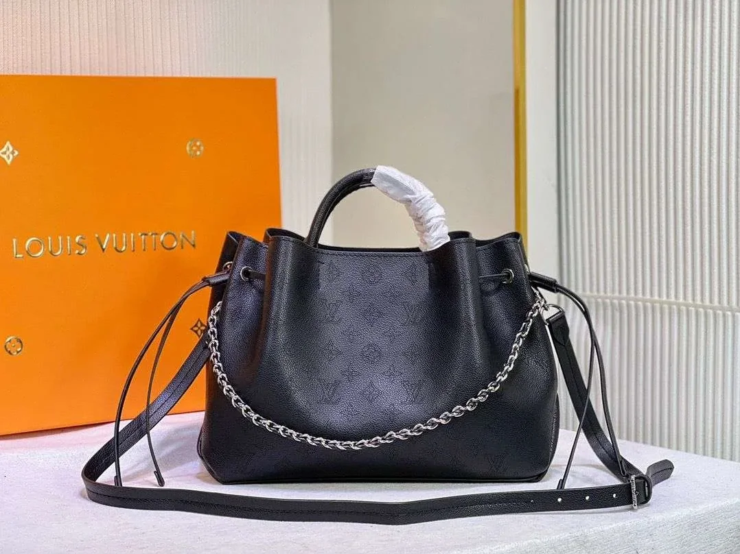 Louis Vuitton Bella Tote Mahina Black / LV Louis Vuitton Bella Tote Mahina Black / LV