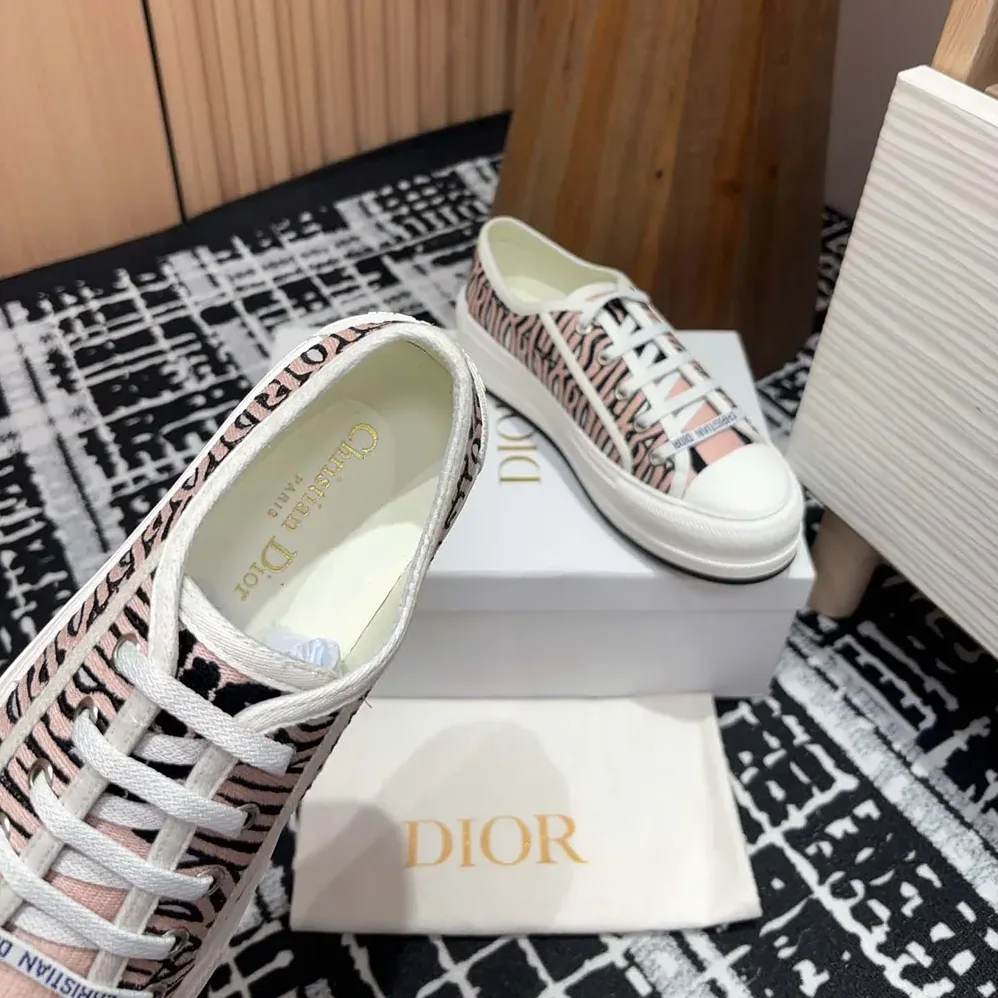 Dior Walk'n'Dior Platform Sneaker Embroidered Cotton for Women in Pink