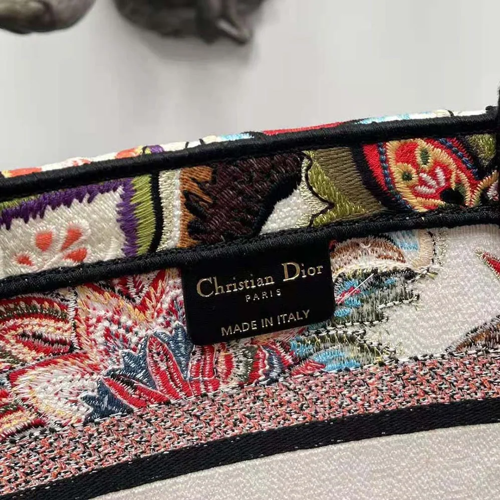 Dior Hat Basket Bag Natural Multicolor Albero della Vita Embroidery for Women Dior Hat Basket Bag Natural Multicolor Albero della Vita Embroidery for Women