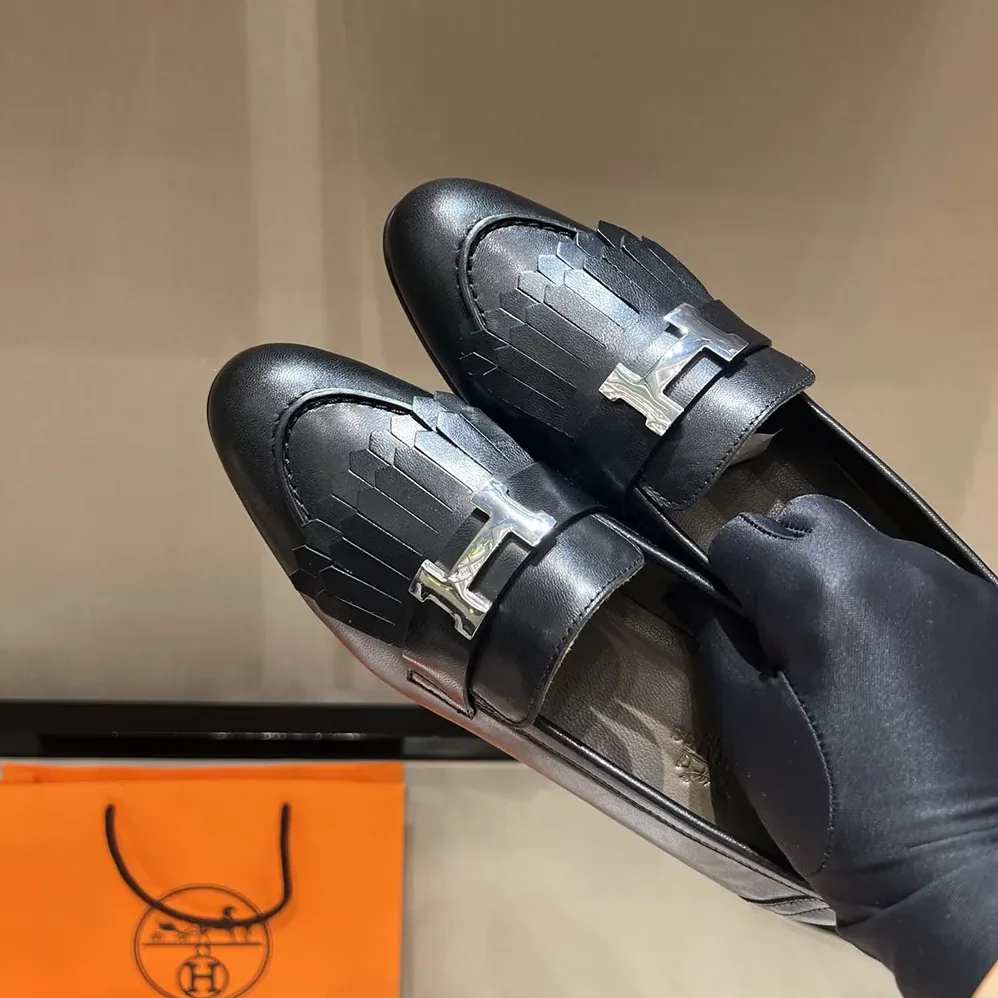 Hermes Royal Loafer in Goatskin for Women in Black