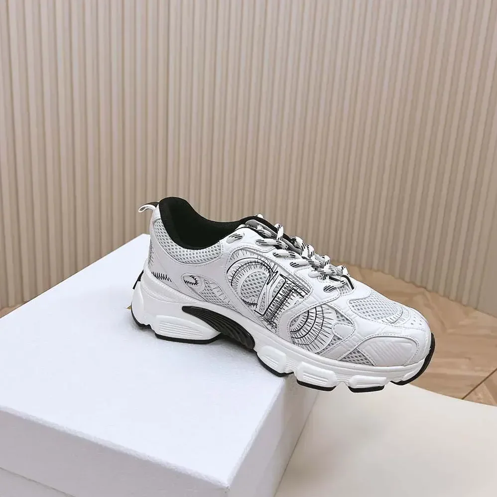 Dior Chrono Sneaker White and Black Mesh with Leather for Women in Effect Panels Dior Chrono Sneaker White and Black Mesh with Leather for Women in Effect Panels