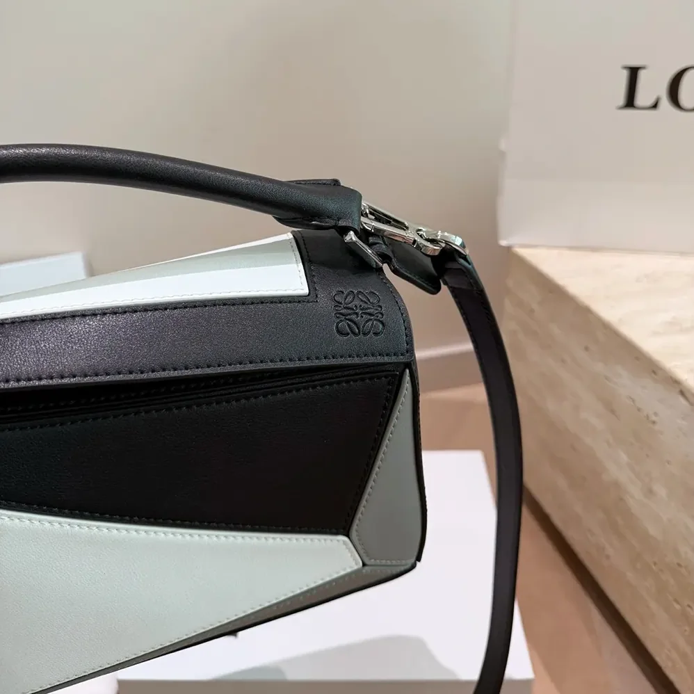 Loewe Small Puzzle Bag in Nappa Calfskin for Unisex in Grey Loewe Small Puzzle Bag in Nappa Calfskin for Unisex in Grey