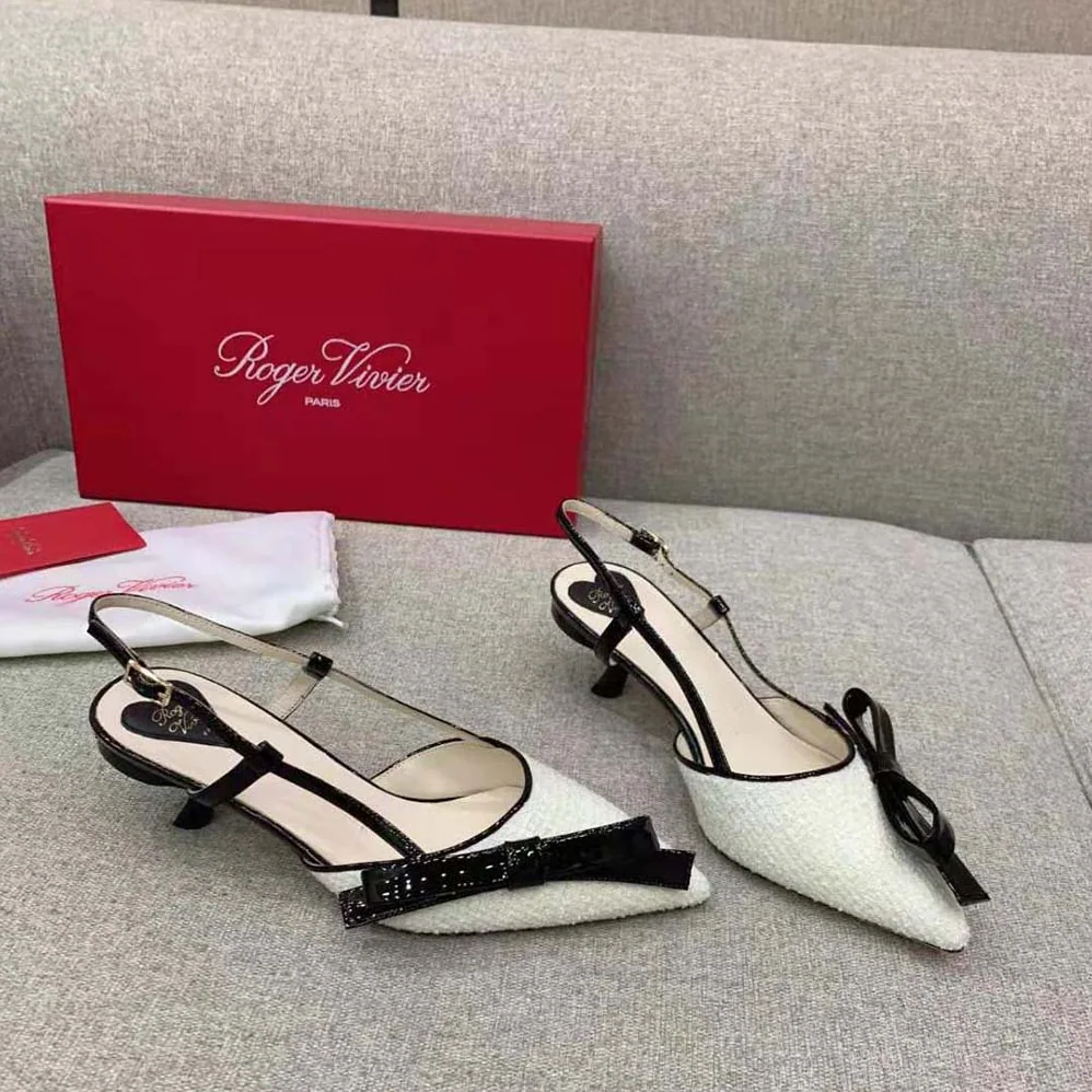Roger Vivier Virgule Bow Slingback Pumps in Fabric for Women in White Roger Vivier Virgule Bow Slingback Pumps in Fabric for Women in White