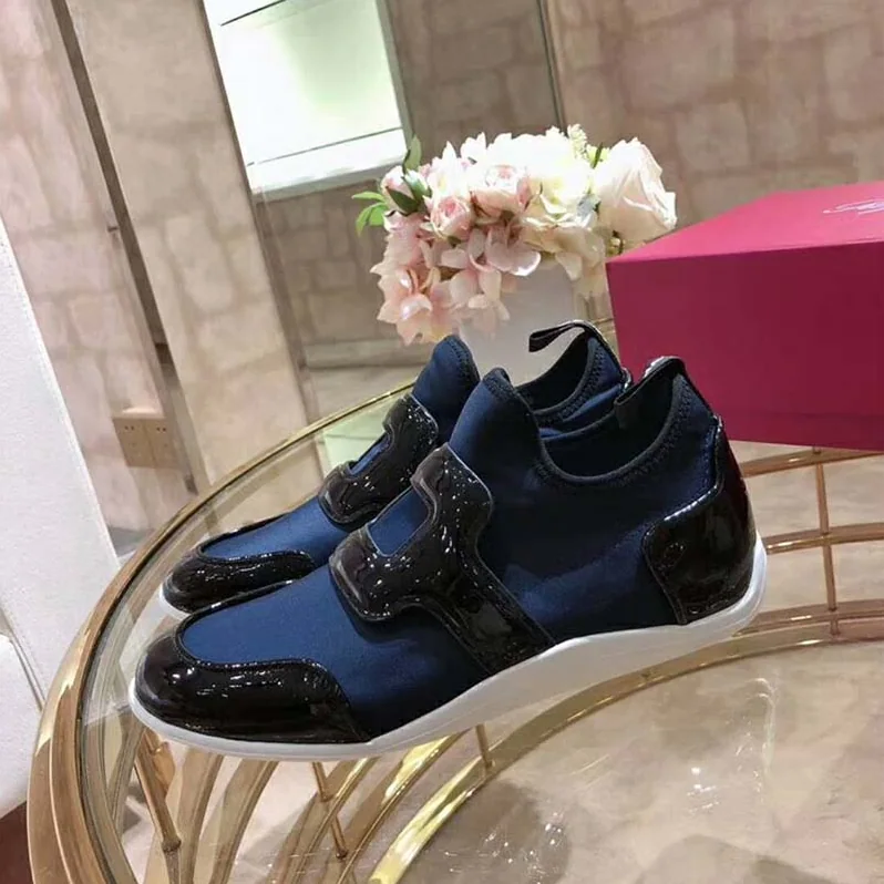 Roger Vivier Shoes Sporty Viv' Leather Buckle for Women in Navy