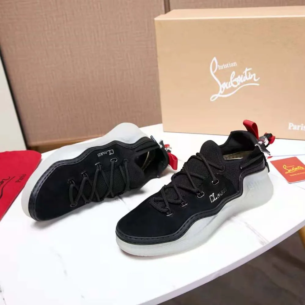 Christian Louboutin Arpoador Donna in Suede Leather for Women in Black