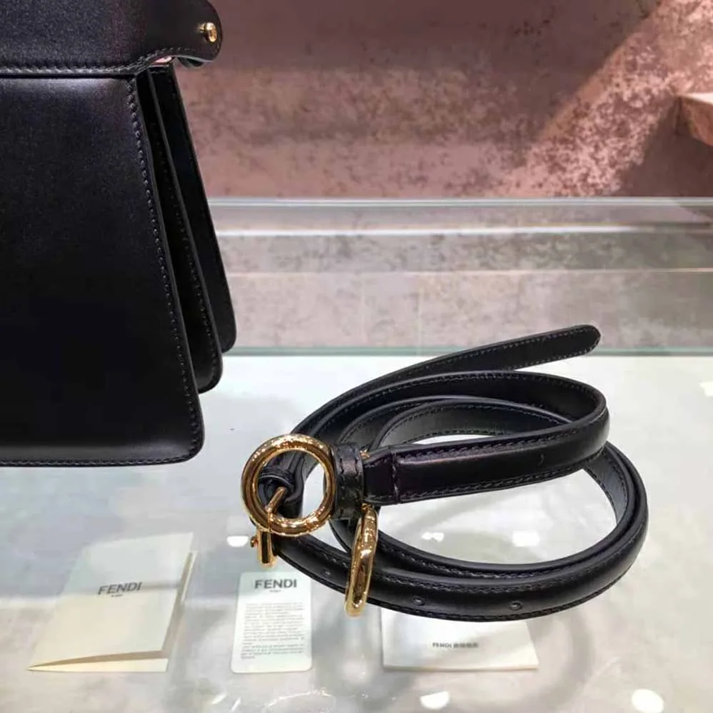 Fendi Peekaboo Iseeu East-West Leather Bag for Women in Black
