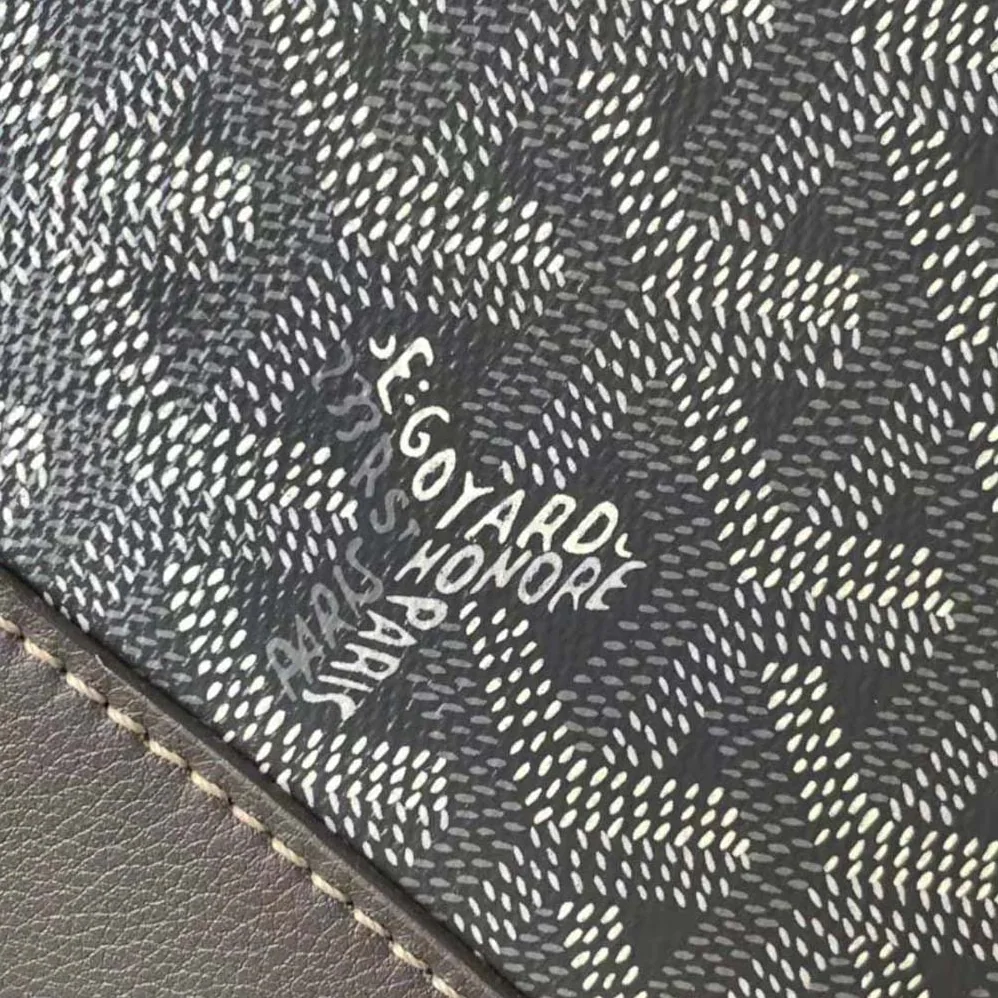 Goyard Cisalpin Document Case for Unisex in Grey