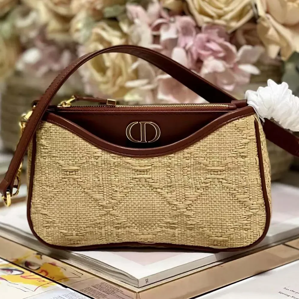 Dior CD 30 Montaigne Hobo Avenue Mini Bag Natural Cannage Raffia for Women Dior CD 30 Montaigne Hobo Avenue Mini Bag Natural Cannage Raffia for Women
