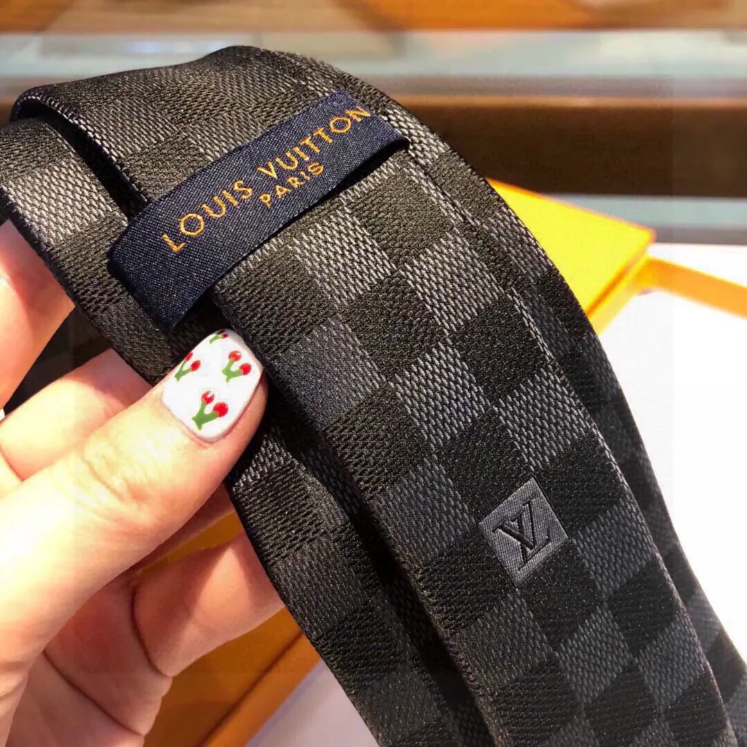Louis Vuitton Damier Classique Tie Black LV for Men Louis Vuitton Damier Classique Tie Black LV for Men