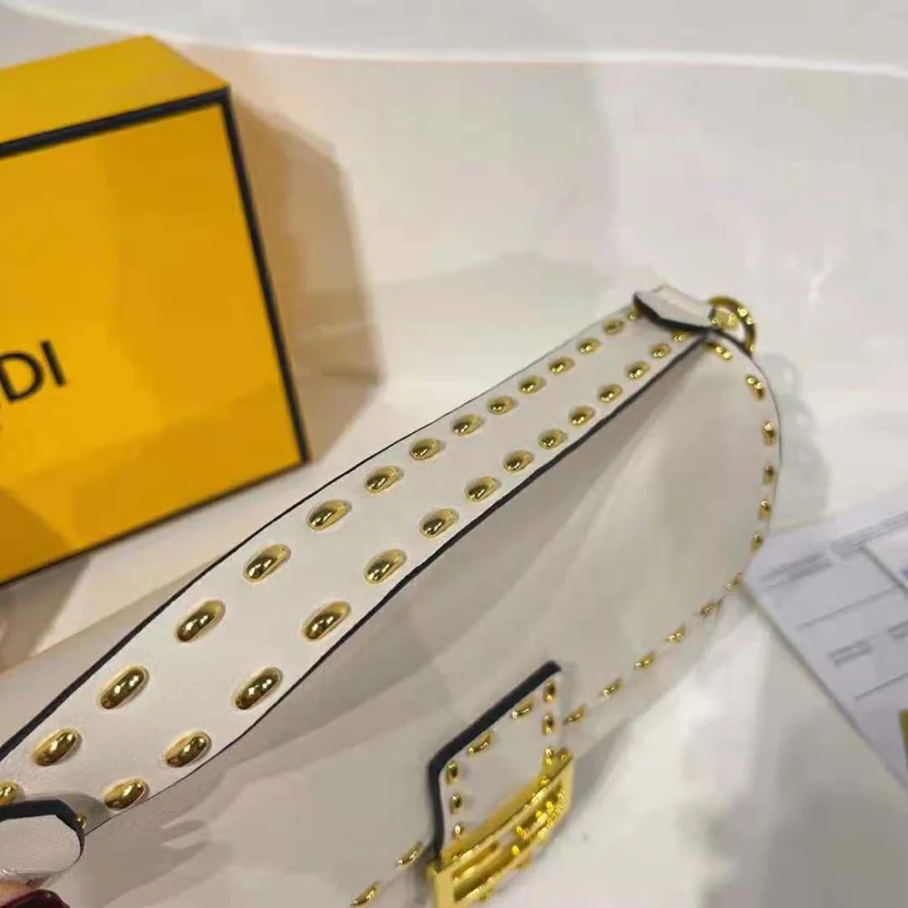 Fendi Conic Medium Baguette White Leather Bag for Women Fendi Conic Medium Baguette White Leather Bag for Women