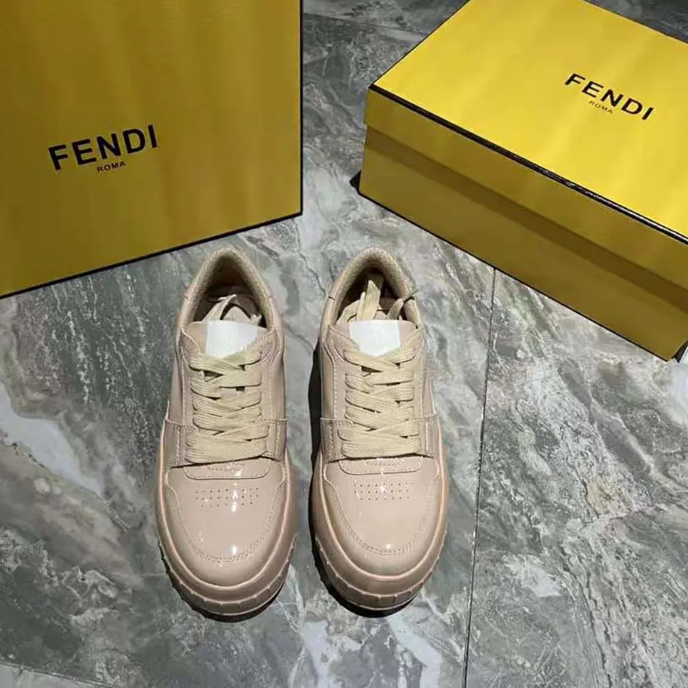 Fendi Fashion Show Pink Leather Low for Women in Tops Fendi Fashion Show Pink Leather Low for Women in Tops