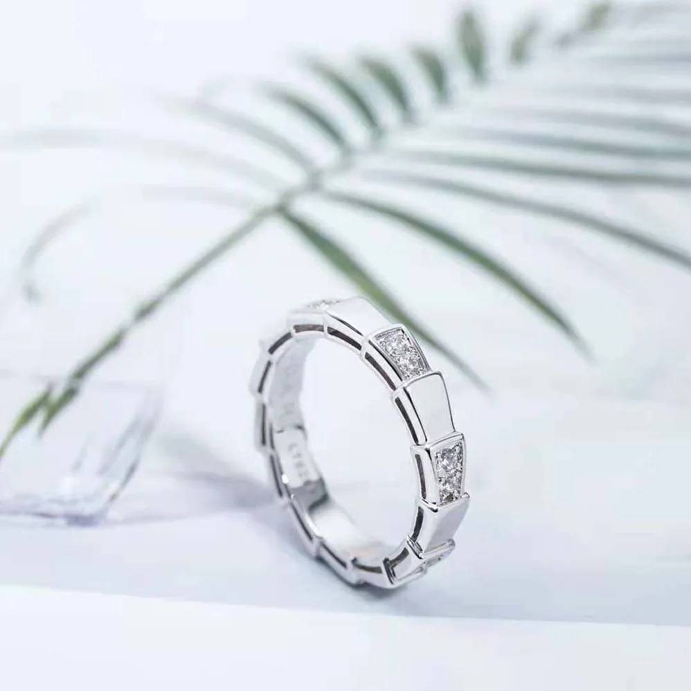 Bvlgari Use of Unconventional Materials Serpenti Viper Ring for Women in Silver