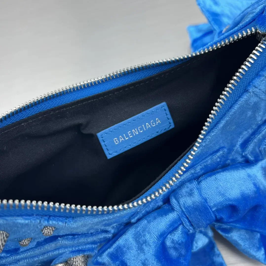 Balenciaga Le Cagole XS Shoulder Bag Blue /