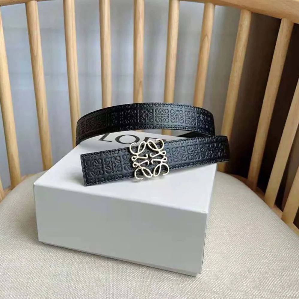 Loewe Reversible Repeat Belt in Silk Calfskin for Unisex in Black