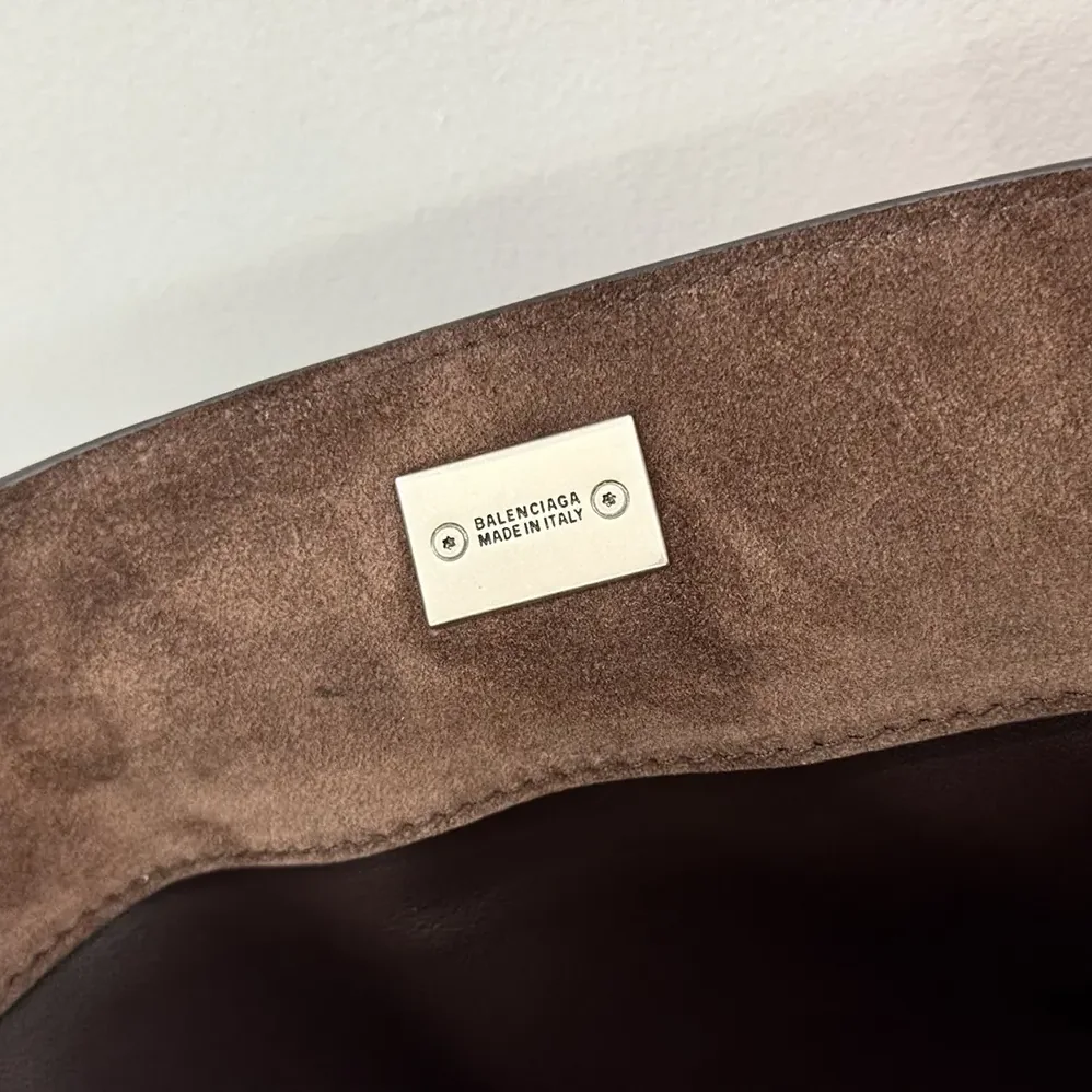 Balenciaga Rodeo Handbag Small In Light Espresso Waxed Suede Calfskin and Smooth Calfskin for Women Balenciaga Rodeo Handbag Small In Light Espresso Waxed Suede Calfskin and Smooth Calfskin for Women