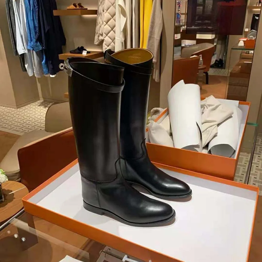 Hermes Jumping Boot in Box Calfskin for Women in Black Hermes Jumping Boot in Box Calfskin for Women in Black