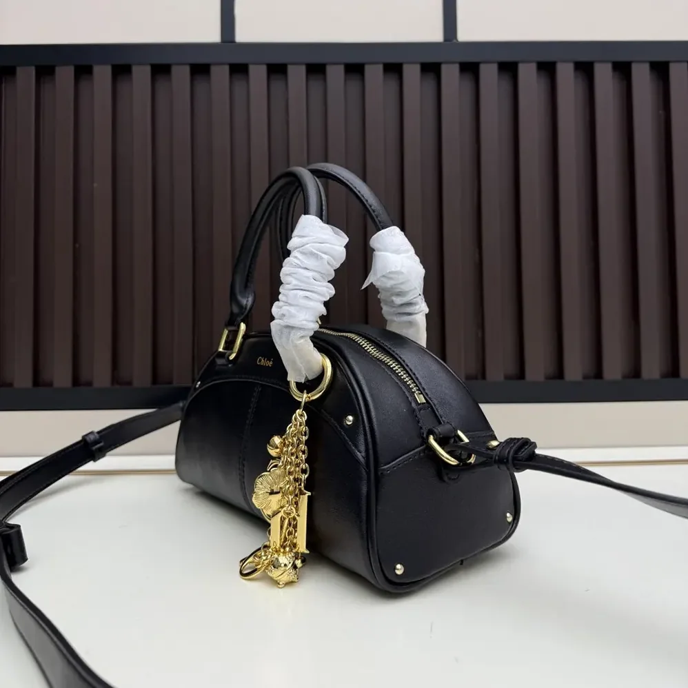 Chloe Small Chloé Bowling Bag In Soft Leather for Women in Black Chloe Small Chloé Bowling Bag In Soft Leather for Women in Black