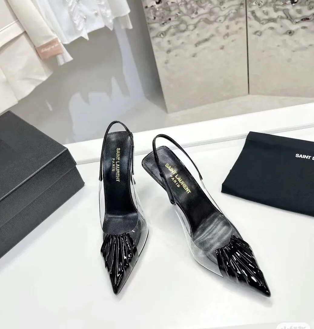 Saint Laurent Pointed in Toe Pumps Black