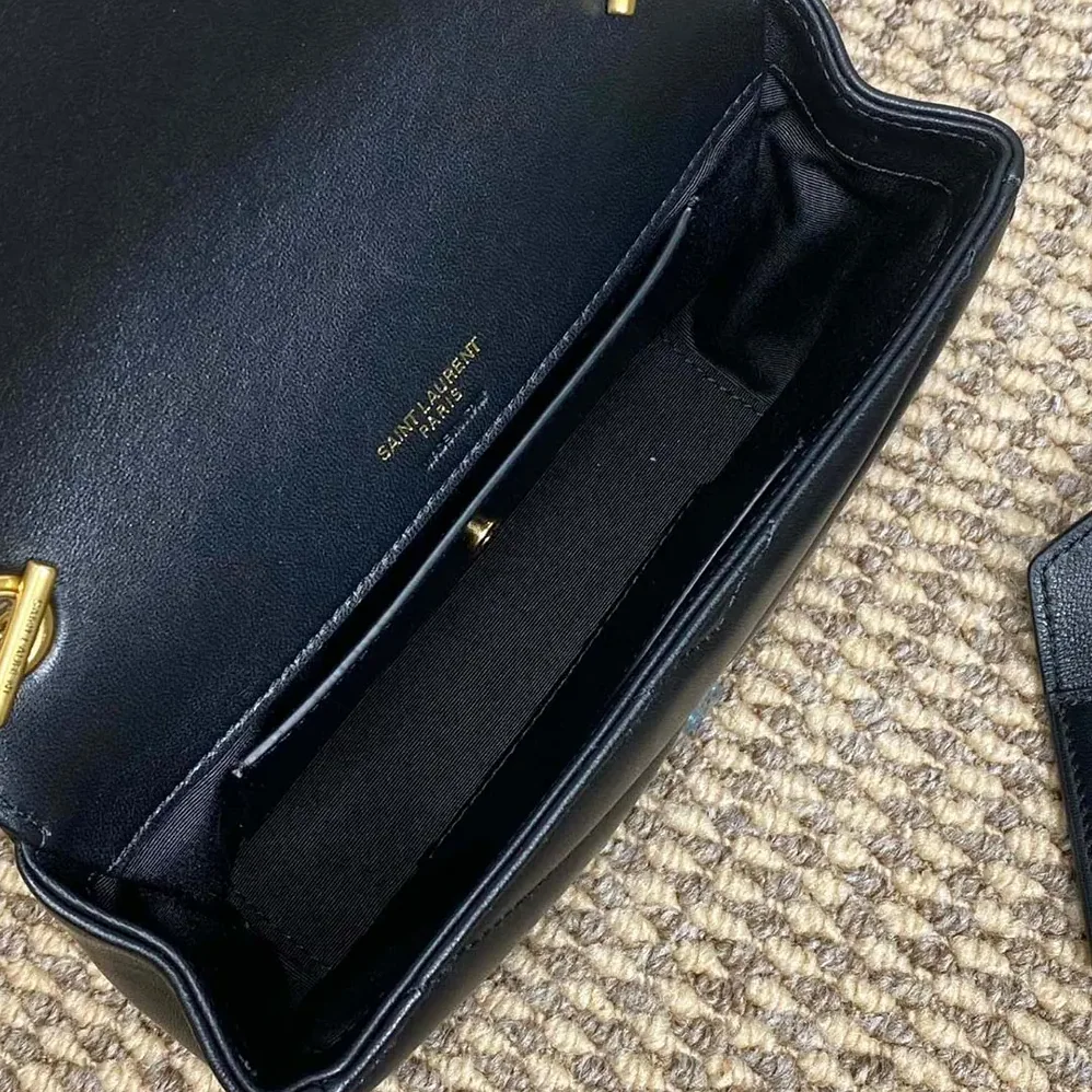 Saint Laurent YSL Loulou Mini in Lambskin for Women in Black Saint Laurent YSL Loulou Mini in Lambskin for Women in Black