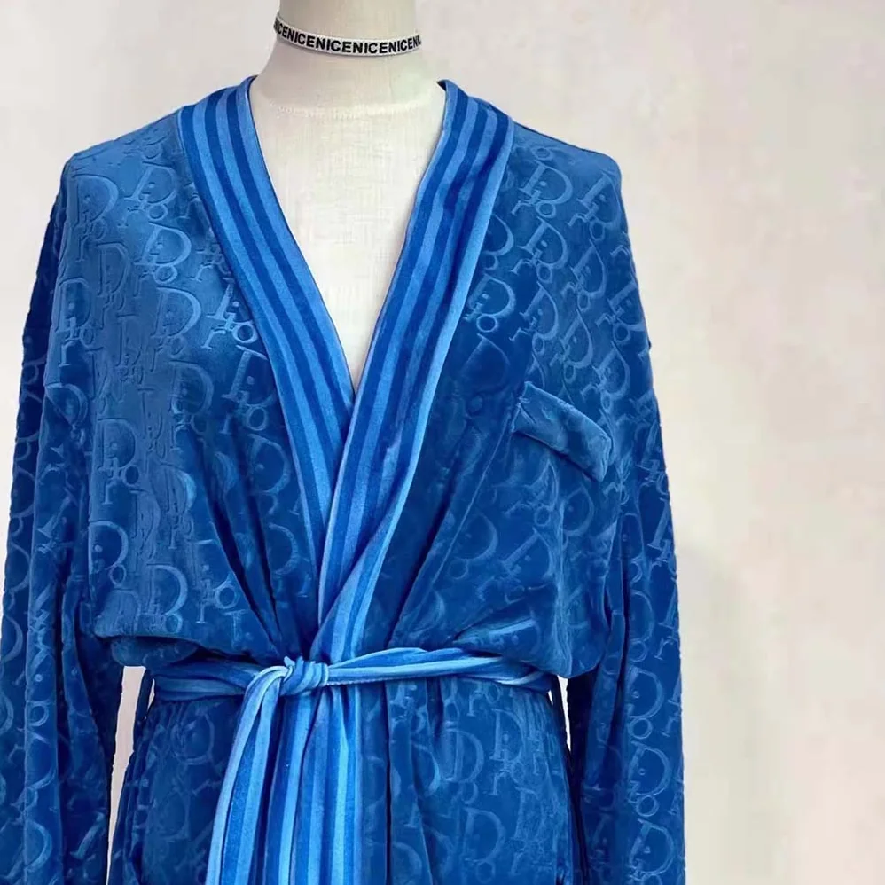 Dior Unisize Oblique Bathrobe In Terry Cotton Jacquard for Men in Blue Dior Unisize Oblique Bathrobe In Terry Cotton Jacquard for Men in Blue