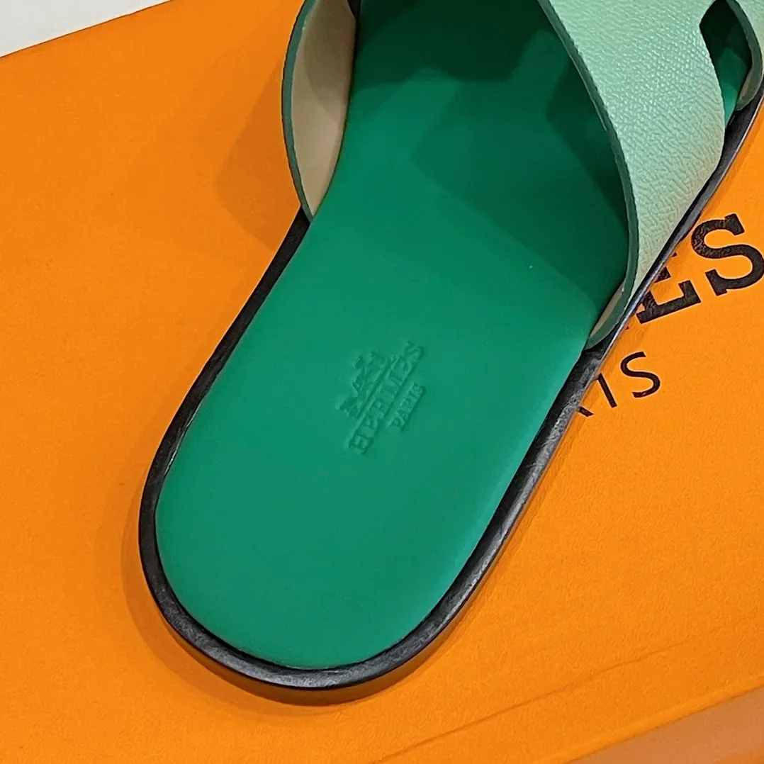 Hermes Izmir Sandals Green Hermes Izmir Sandals Green