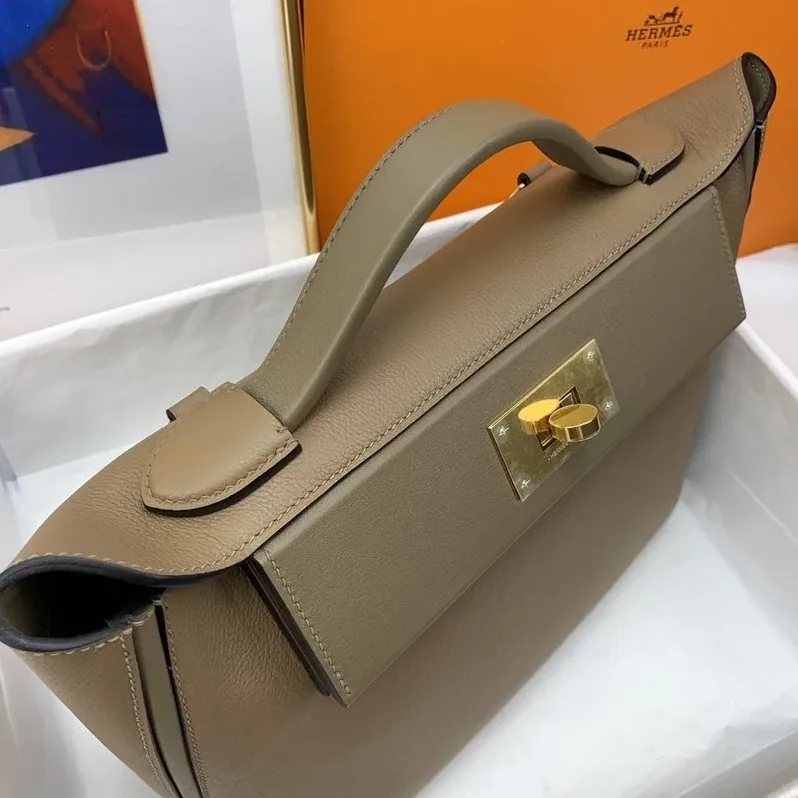Hermes Clemence Swift Light Brown Hermes Clemence Swift Light Brown