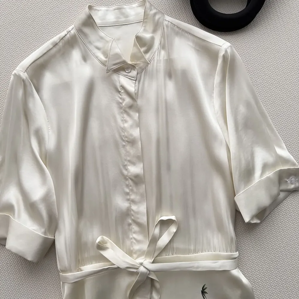 Dior Mid-Length Flared Shirtdress White Cotton Poplin with Yellow and Green Dior Buttercup Motif for Women Dior Mid-Length Flared Shirtdress White Cotton Poplin with Yellow and Green Dior Buttercup Motif for Women