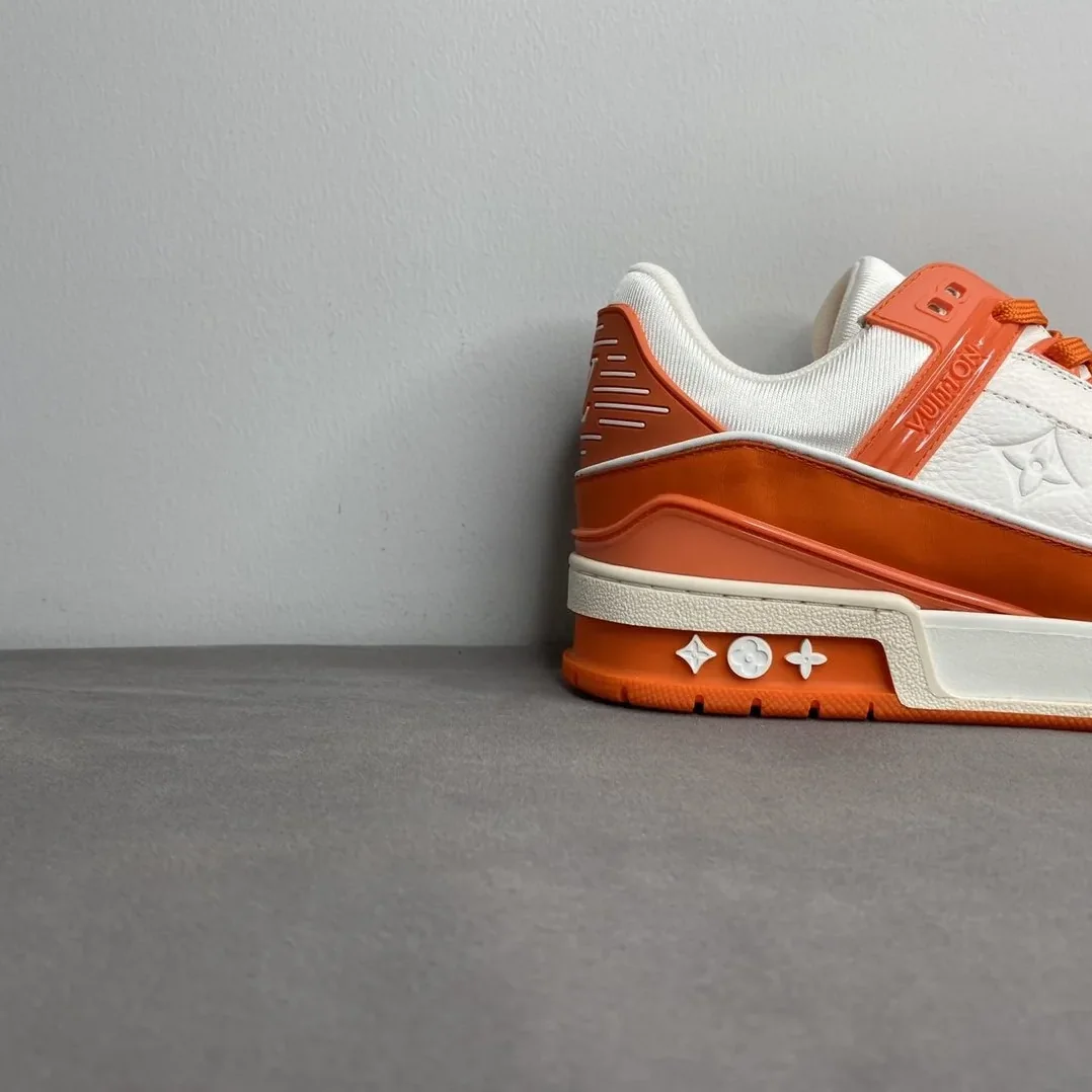 Louis Vuitton Trainer Sneaker Mix Of Materials White/Orange Virgil Abloh LV 1A9VN0 Louis Vuitton Trainer Sneaker Mix Of Materials White/Orange Virgil Abloh LV 1A9VN0