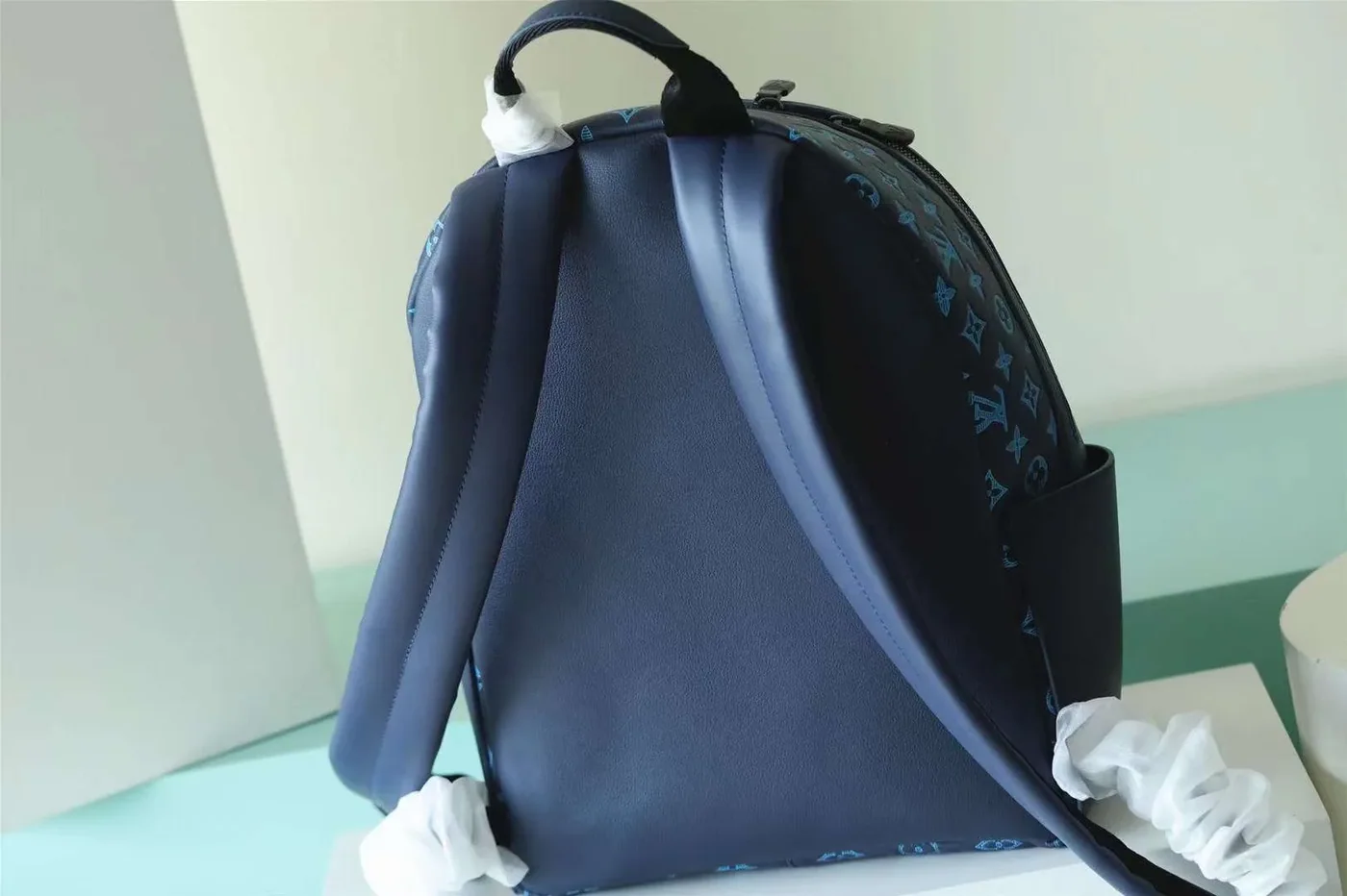Louis Vuitton Discovery Backpack Blue /