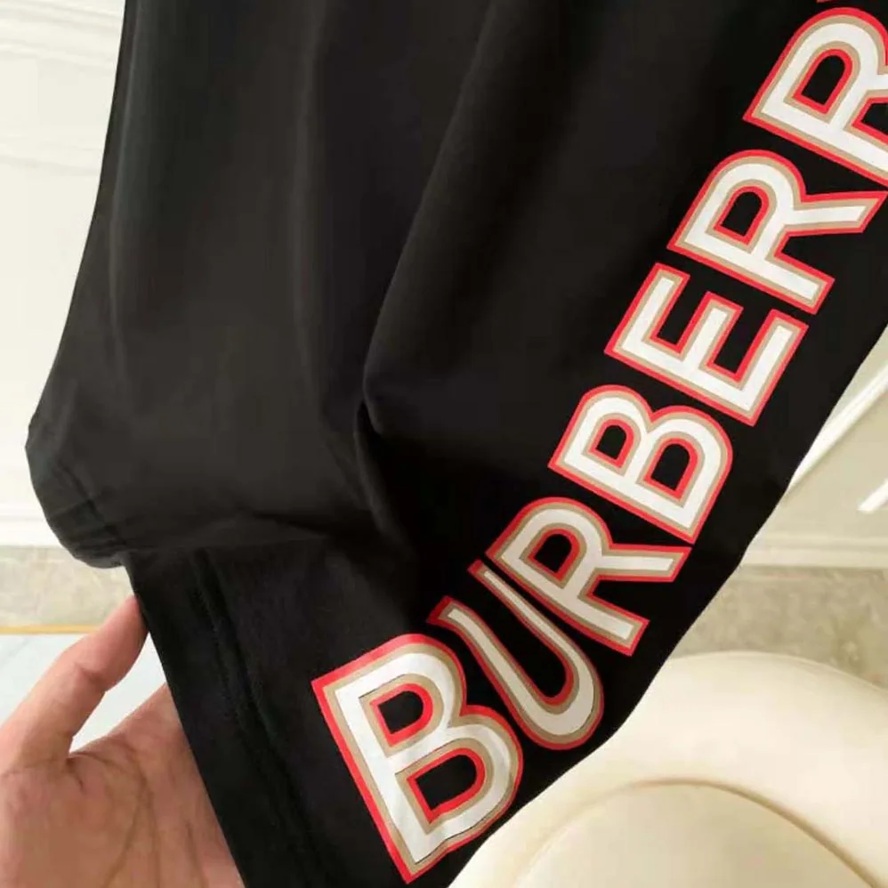 Burberry Logo Print Cotton Oversized T for Men in shirt