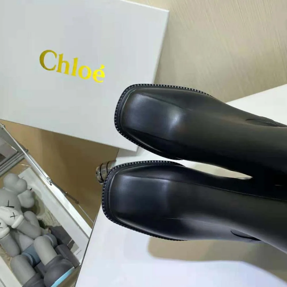 Chloe Betty Rain Boot in PVC for Women in Black Chloe Betty Rain Boot in PVC for Women in Black