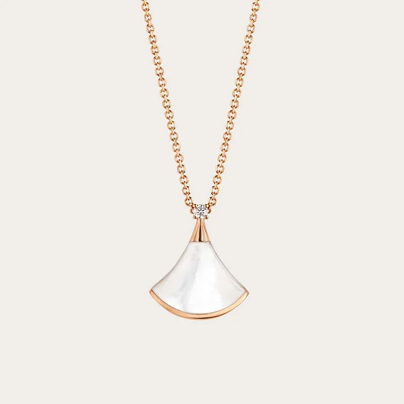 Bvlgari Divas' Dream Necklace for Women Bvlgari Divas' Dream Necklace for Women