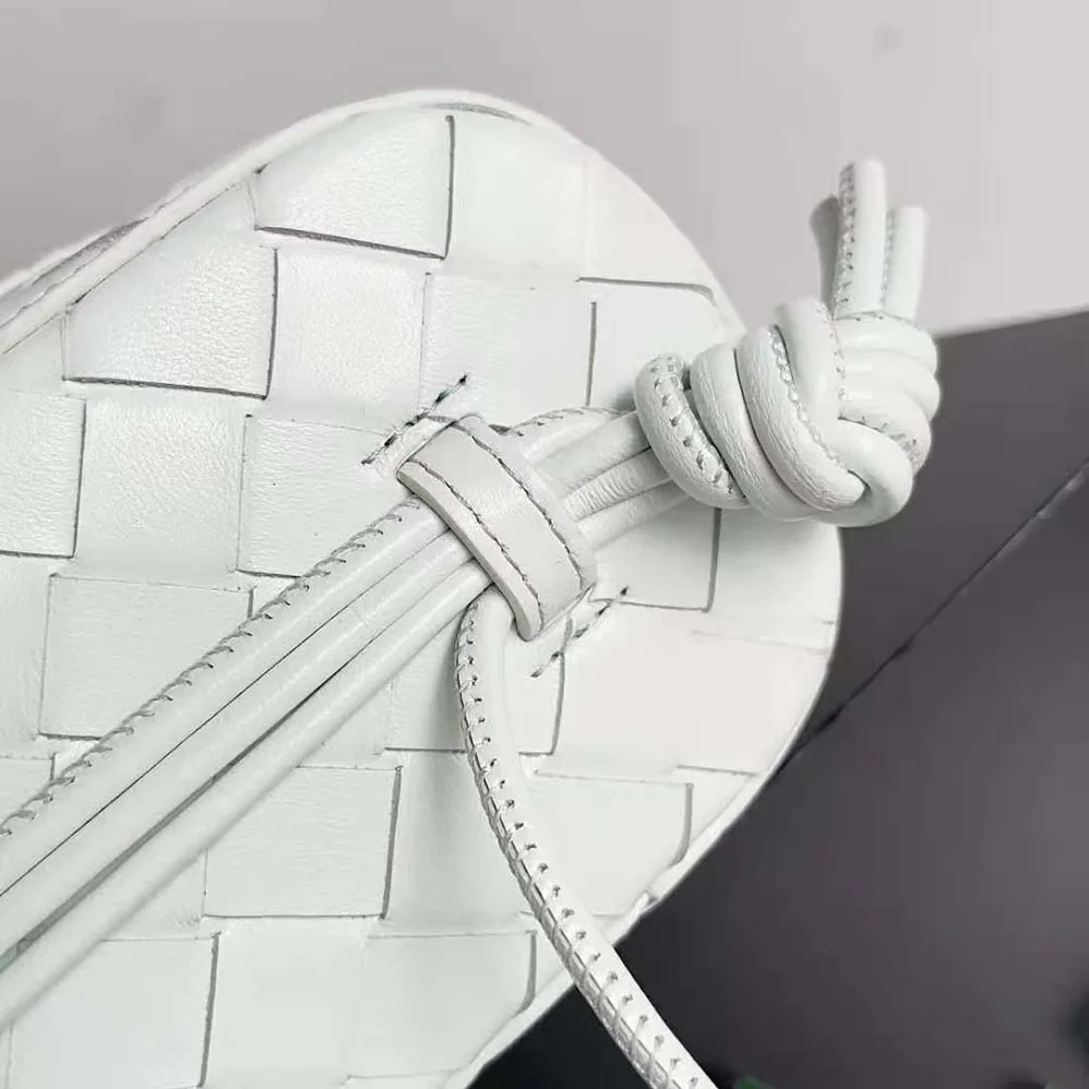 Bottega Veneta Mini Intrecciato Leather Vanity Case with Cross-Body Strap for Women in White Bottega Veneta Mini Intrecciato Leather Vanity Case with Cross-Body Strap for Women in White