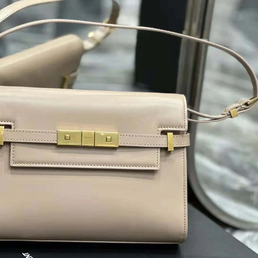 Saint Laurent YSL Manhattan Small Shoulder Bag in Box Saint Laurent Leather for Women in Pink Saint Laurent YSL Manhattan Small Shoulder Bag in Box Saint Laurent Leather for Women in Pink